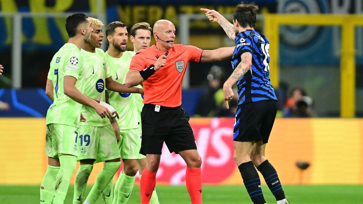 Zkrat opory Barcelony. Plivla na soupeře, podle legendy hrozí dodatečný trest