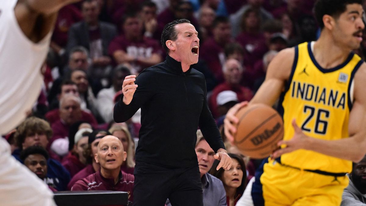 Trenérem roku v NBA byl zvolen Atkinson z Clevelandu