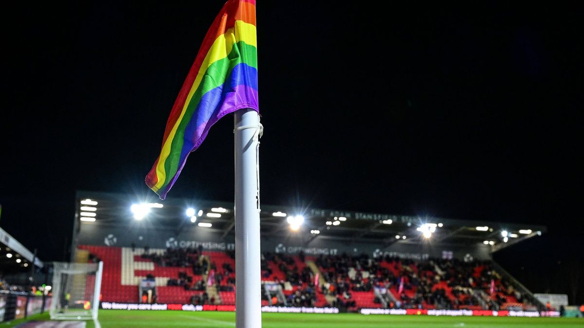 Anglický fotbal zakázal transgender hráčkám účast v ženských soutěžích