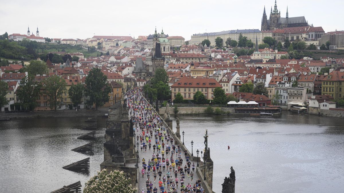 Etiopan Hayle obhájil vítězství v Pražském maratonu