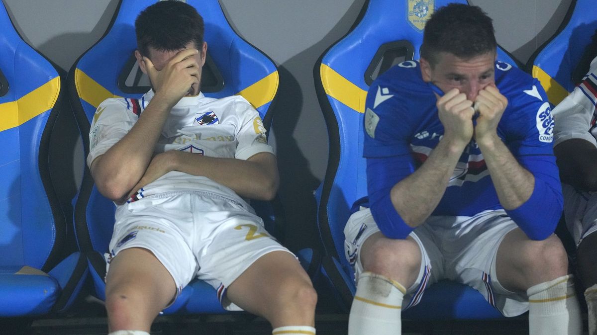 Tradiční italský klub poprvé v historii sestoupil do třetí ligy