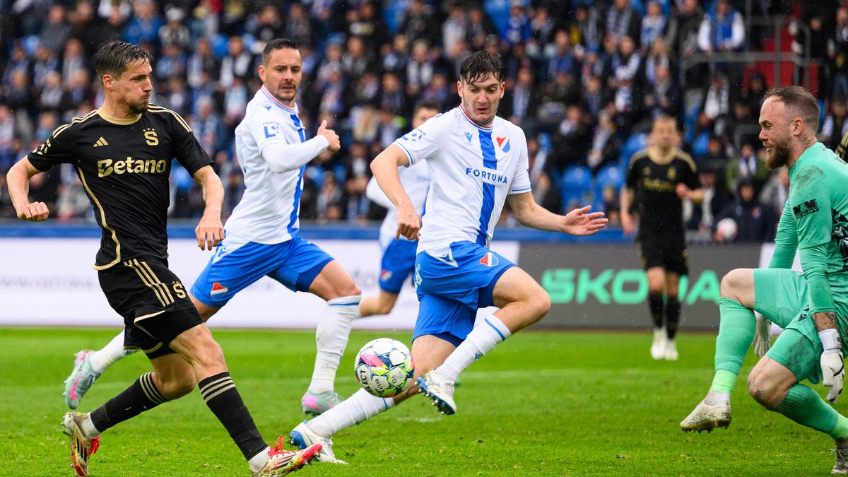 Ostrý Sadílek po další prohře Sparty: Je to tristní! Tohle se nemůže stávat