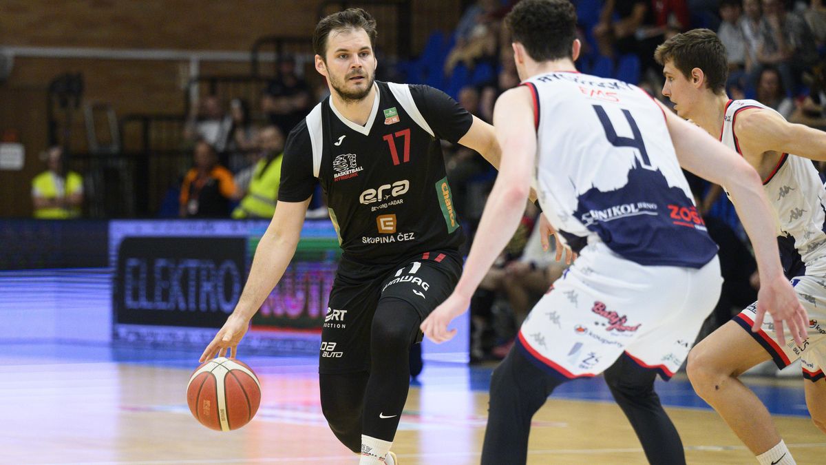 Basketbalisté Nymburka deklasovali ve druhém ligovém finále Brno