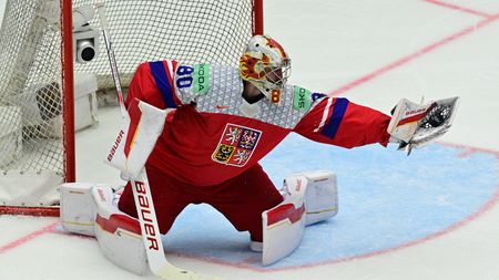 HOKEJ ONLINE: Národní tým útočí na čtvrtou výhru. Opět chytá Vladař