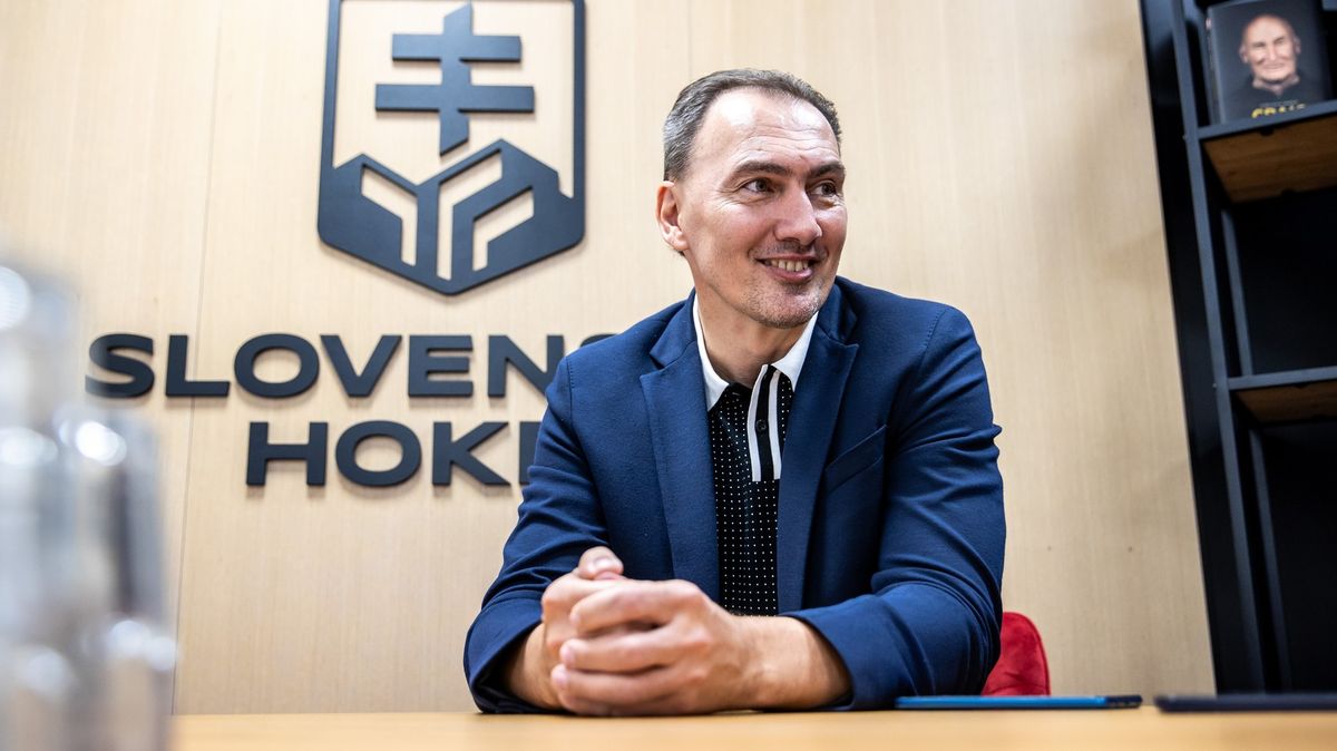 Slovenští hokejisté se po MS pustili do šéfa svazu Šatana. Za vzor dávají Česko