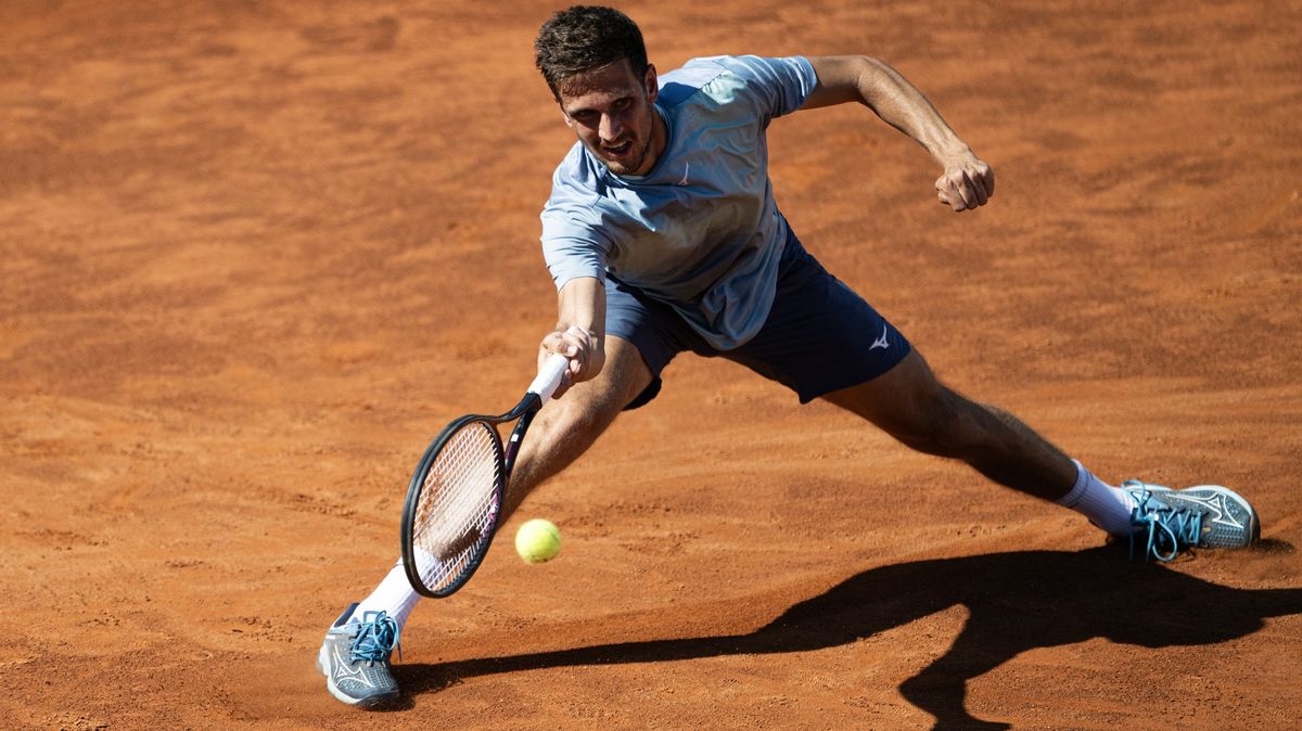 Kopřiva padl na Masters v Římě s pátým hráčem světa