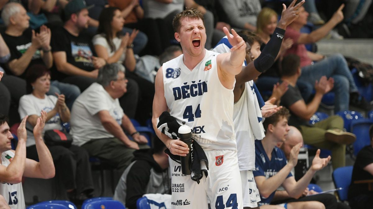Brno v úvodním semifinále porazilo oslabené basketbalisty Děčína