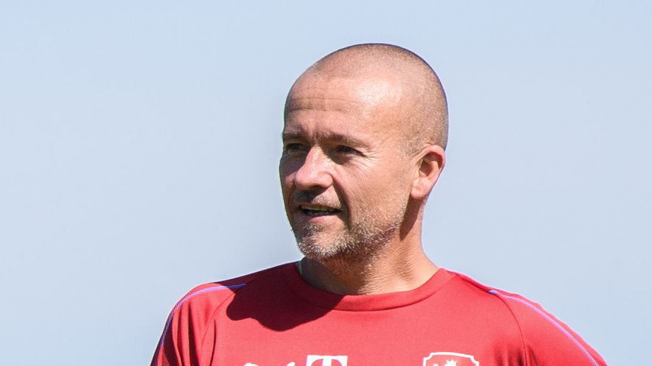 Pernicu ještě nesoudím, někteří hráči mají problém s vyšší intenzitou, přiznává nový kouč Líšně. Baráž neodpískal