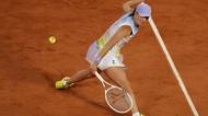 TENIS ONLINE: Šampionka zabojovala a vrací se do hry. O postupu do finále rozhodne třetí sada
