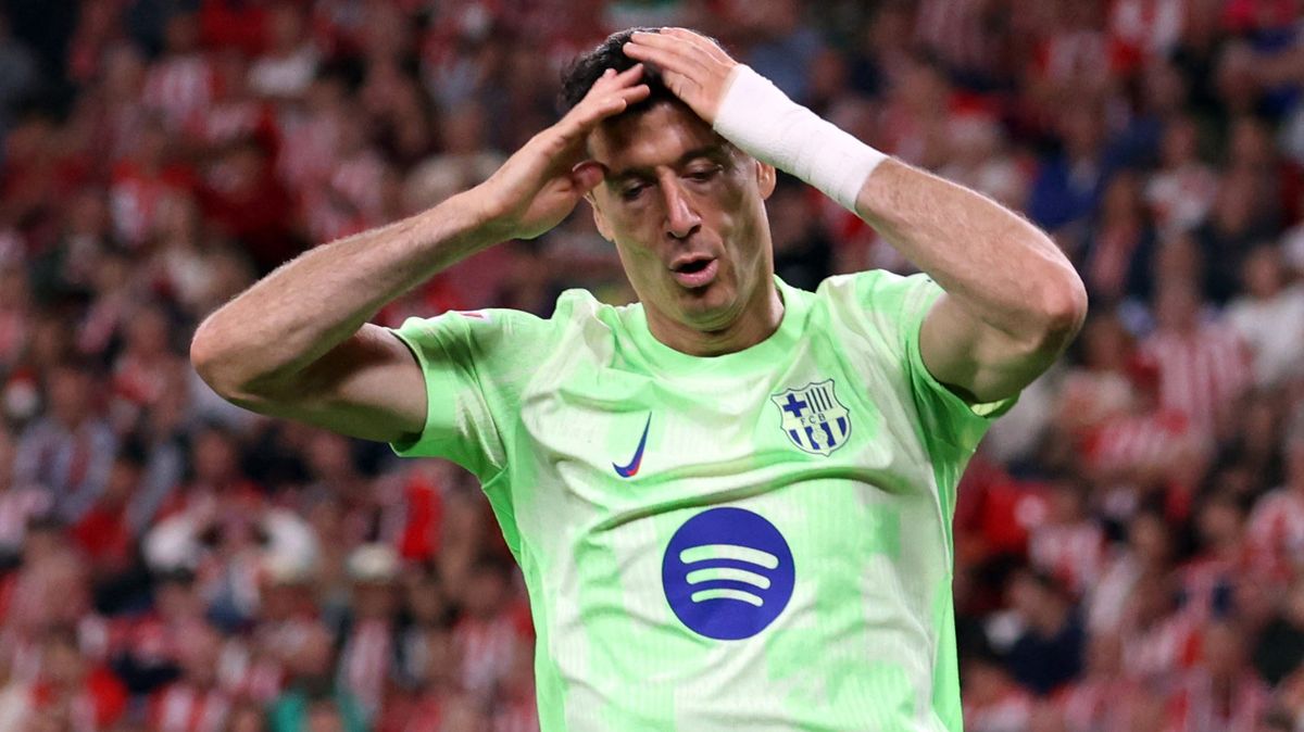 Barcelona se na úvod ligy musí obejít bez kanonýra Lewandowského