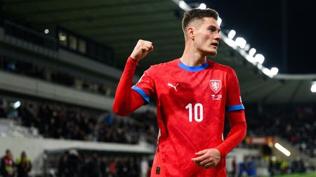 Ohledně Schicka padlo v Leverkusenu přestupové veto, píší v Německu