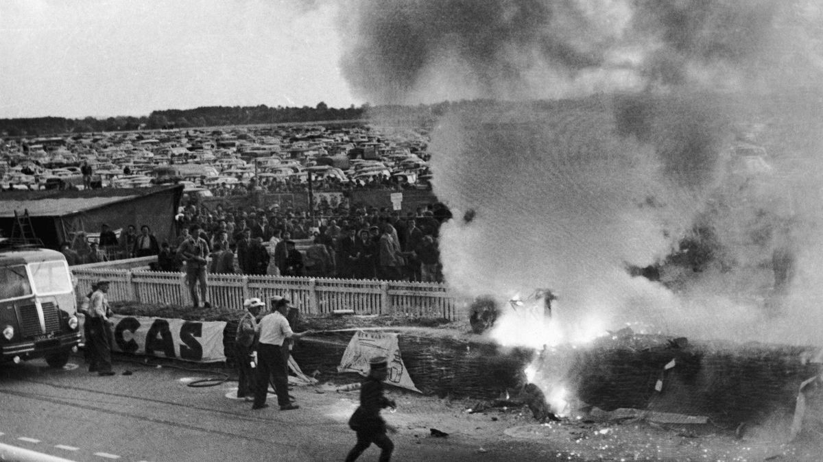 Nejtragičtější nehoda v historii navždy změnila motorsport