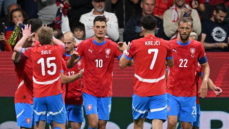 FOTBAL ONLINE: Další gól už VAR nezrušil. Schick zvyšuje