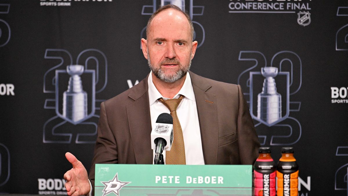 V Dallasu po dalším nezdaru v semifinále Stanley Cupu skončil trenér DeBoer