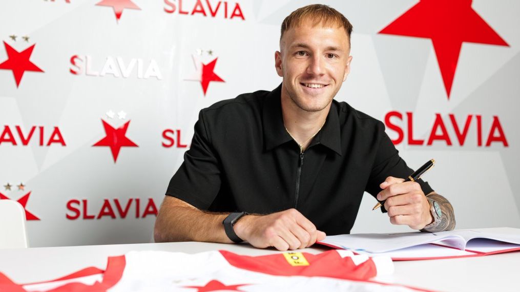 Nadšený Trpišovský. Slavia podepsala leváka, jenž kopal v bundeslize