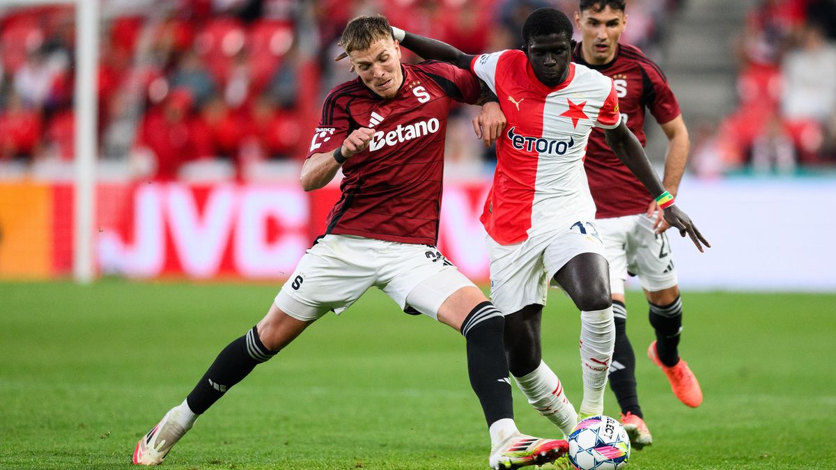 Slavia začne obhajobu titulu v Hradci, derby přijde na řadu v říjnu