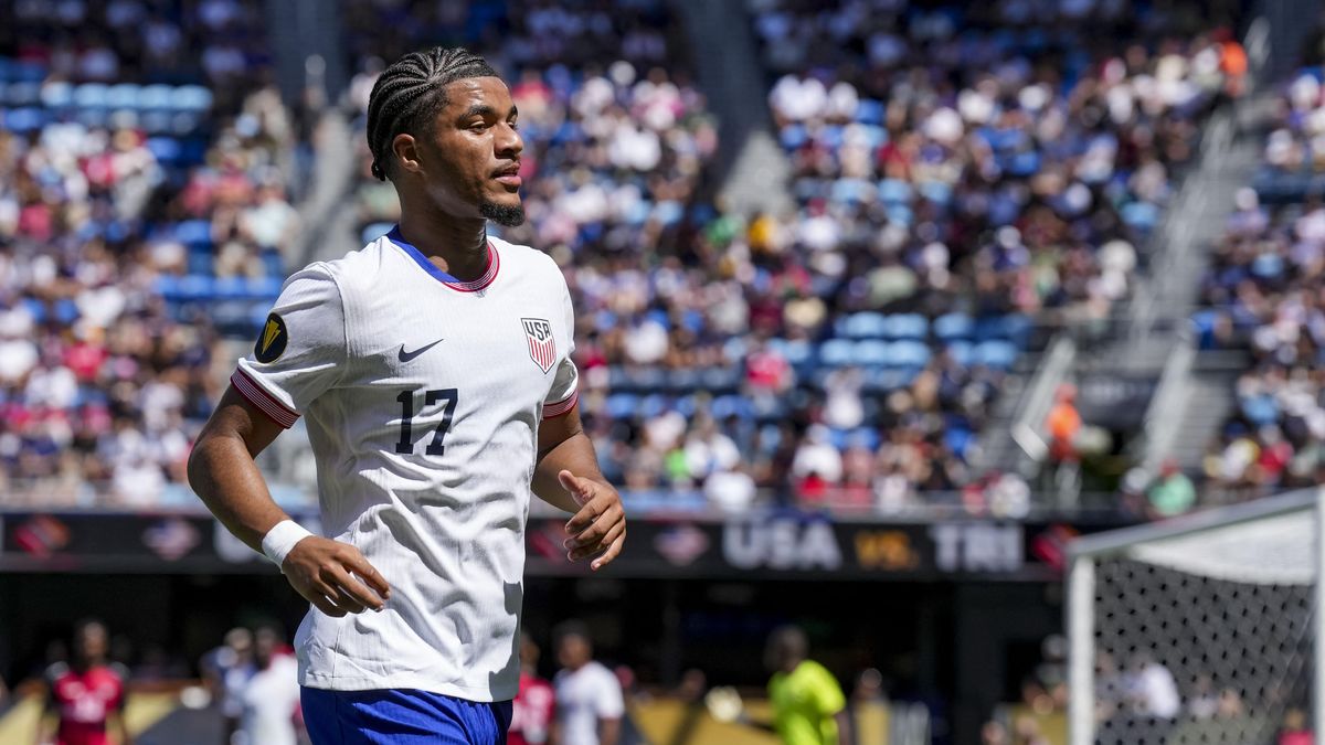 Fotbalisté USA zahájili Zlatý pohár jasnou výhrou nad Trinidadem a Tobagem