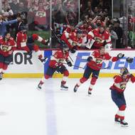 Lavička Floridy slaví zisk Stanley Cupu