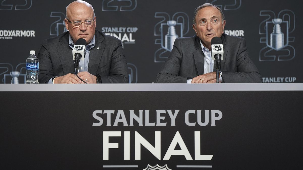 Je nešťastné, že ruští hokejisté nehrají na olympiádě, prohlásil druhý nejmocnější muž NHL