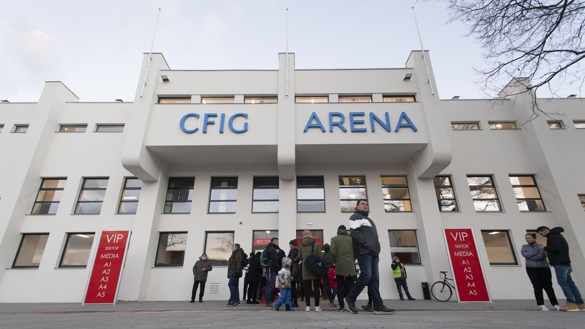 Změny v pardubickém fotbale. Končí sponzor a přejmenují stadion