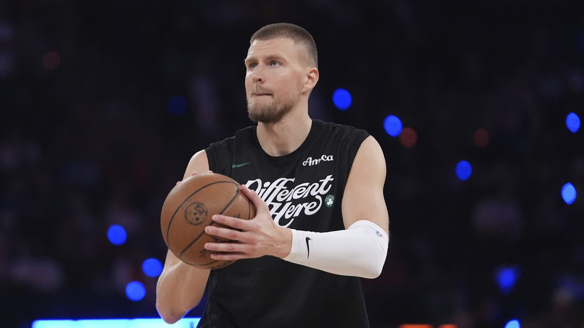 Rok po zisku titulu v NBA putuje Porzingis z Bostonu do Atlanty