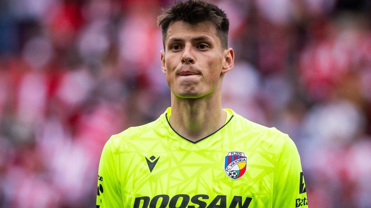 Ztráta pro Plzeň. Talentovaný gólman Viktorii v příští sezoně nepomůže