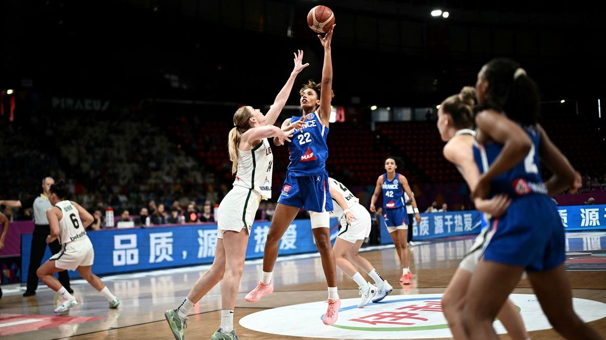 Francie rozpoutala vichřici. Rychle sfoukla Litvu a prošla do semifinále ME