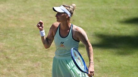 TENIS ONLINE: Skvěle, Vondroušová i Lehečka jsou v semifinále! V akci budou i další Češi 