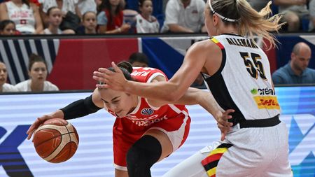 BASKETBAL ONLINE: Češky se na ME loučí s Brnem bitvou s Belgií. S favoritkami v polovině drží krok