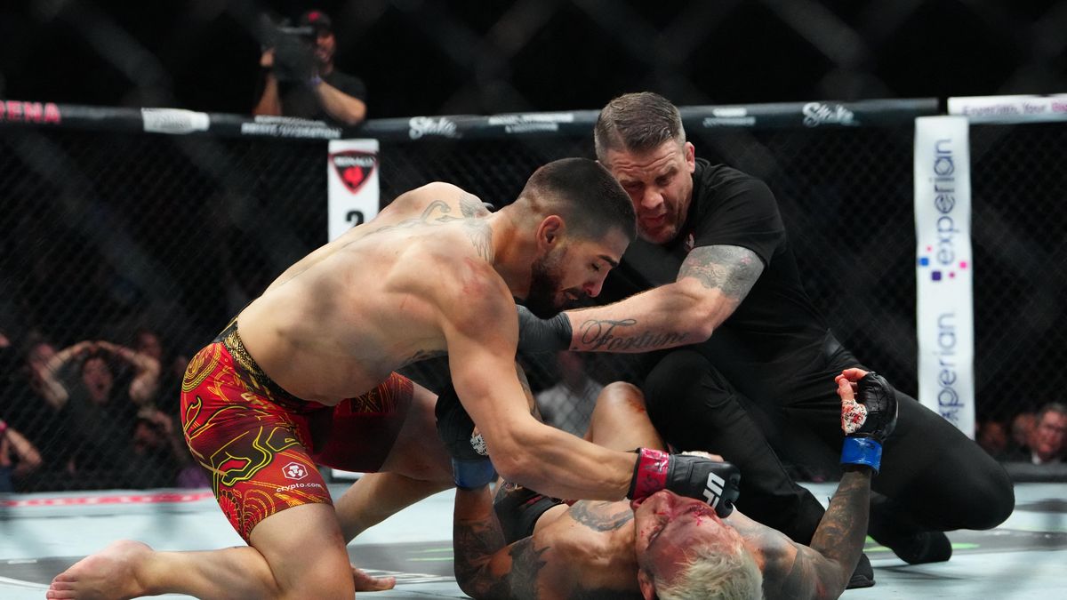 Debut jako hrom. Šampion okouzlil UFC, předvedl likvidační K. O.