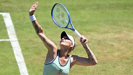 TENIS ONLINE: Vondroušová má brejk. Chystá se Lehečka
