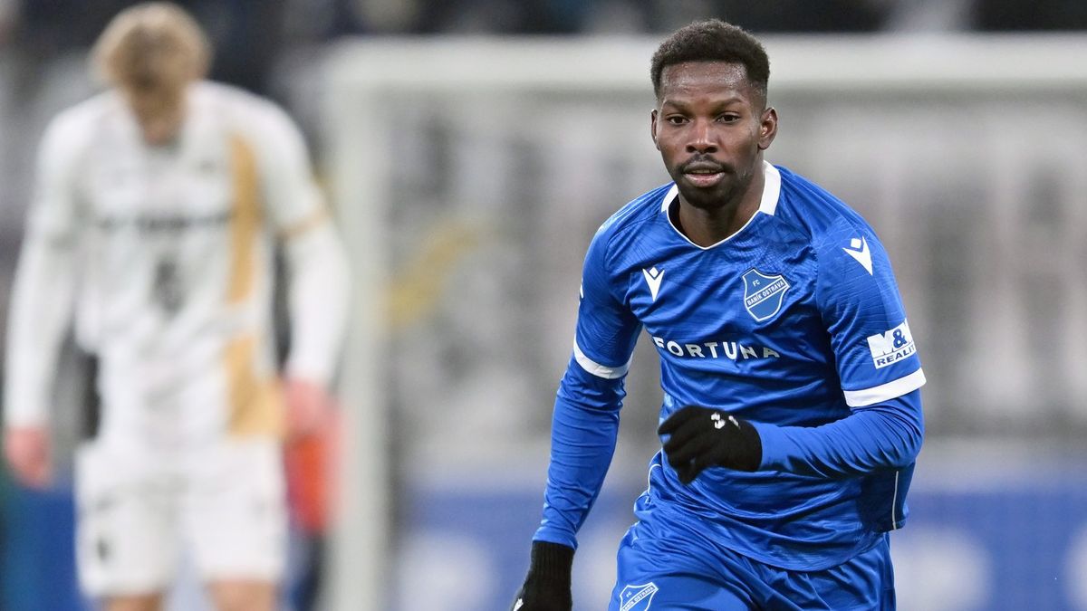 Měl nabídky z vyšší soutěže, ale jde k nám, představili pátou posilu v Artisu Brno. Loni hrála za Baník