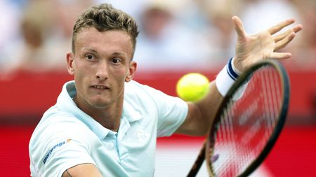 TENIS ONLINE: Lehečka hraje v londýnském finále s Alcarazem, první set pro Španěla