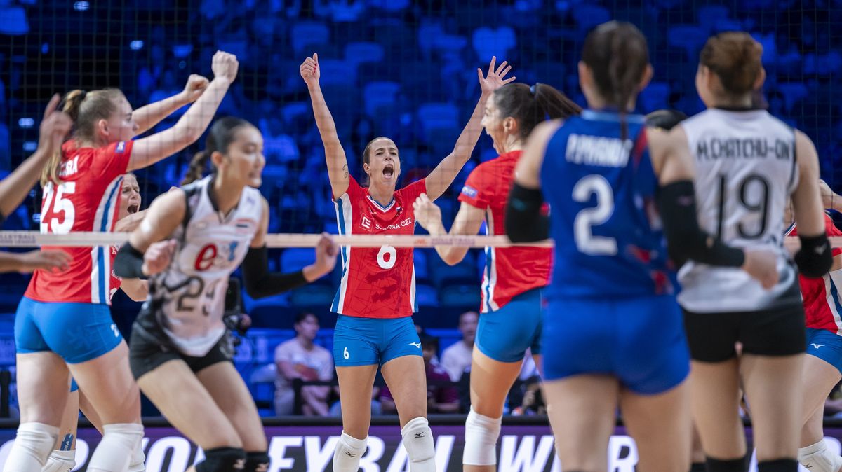 Češky překvapují v Lize národů celý svět. Jsem na holky pyšný, že se nikdy nevzdávají, říká kouč