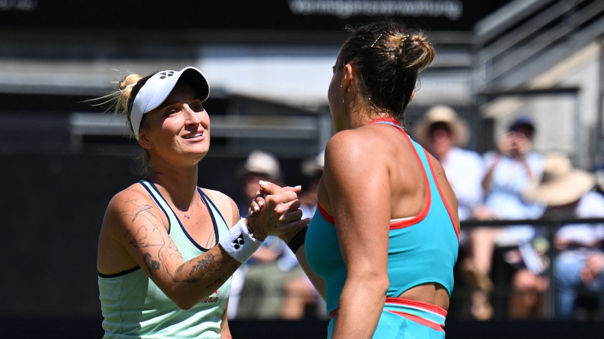Rafinovaná Vondroušová ztlumila i světovou jedničku. Wimbledonské kurzy na českou tenistku prudce padají