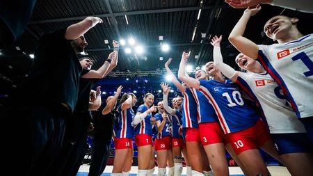 VOLEJBAL ONLINE: Češky pokračují v suverénní jízdě a získaly i druhou sadu