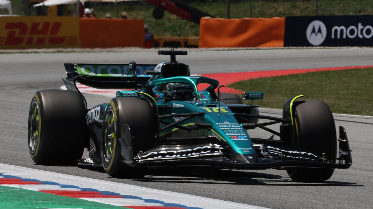 Konec spekulací. V Kanadě se po operaci ruky vrátí pilot Aston Martinu Stroll