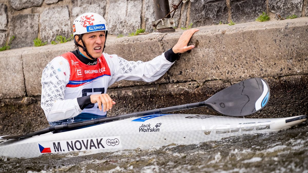 Slalomář Novák obsadil na SP v Pau druhé místo v kayakcrossu