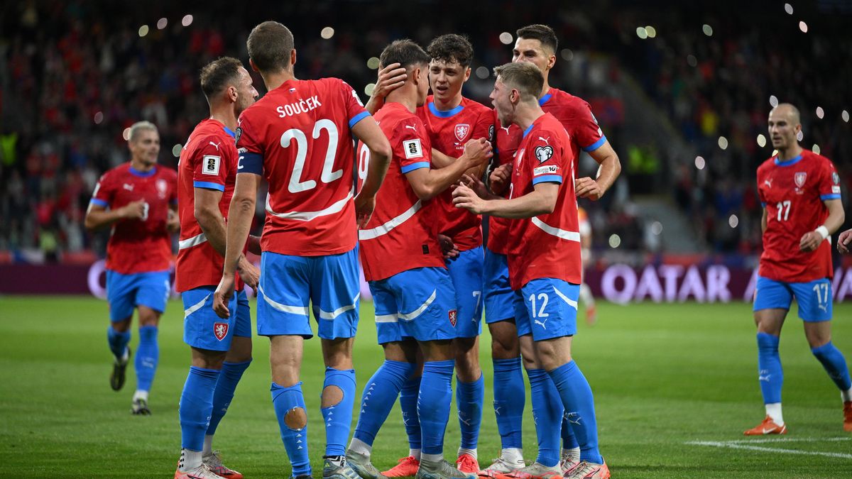 Nejlepší výkon v kvalifikaci. Fotbalisté přehráli Černou Horu a vedou skupinu