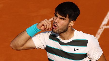 TENIS ONLINE: Alcaraz se nevzdává! Ve třetí sadě ale ztratil náskok