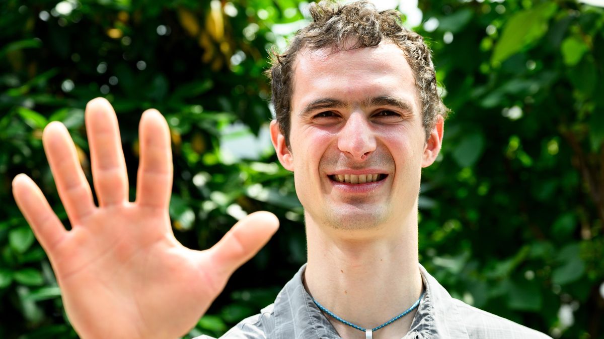 Poslední tanec české legendy na boulderové stěně. Když zafandí syn, praskají uši, směje se
