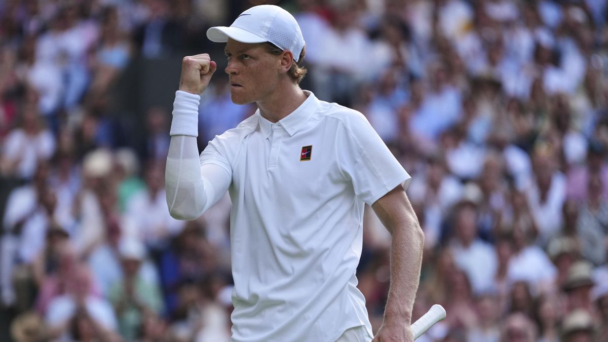 TENIS ONLINE: Ve finále Wimbledonu se utkávají Alcaraz a Sinner. Druhý set ovládl Ital, je srovnáno