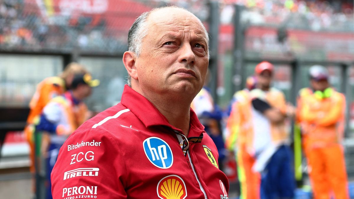 Ferrari navzdory čekání na výhru prodloužilo smlouvu s šéfem týmu F1