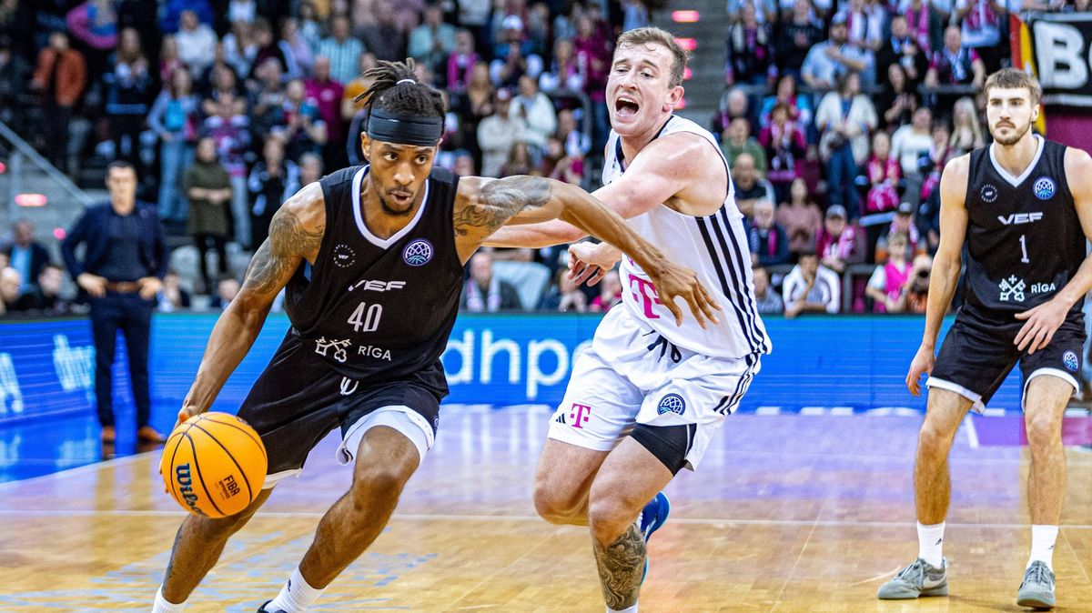 Druhou posilou basketbalových mistrů z Nymburka je americký pivot Lawrence