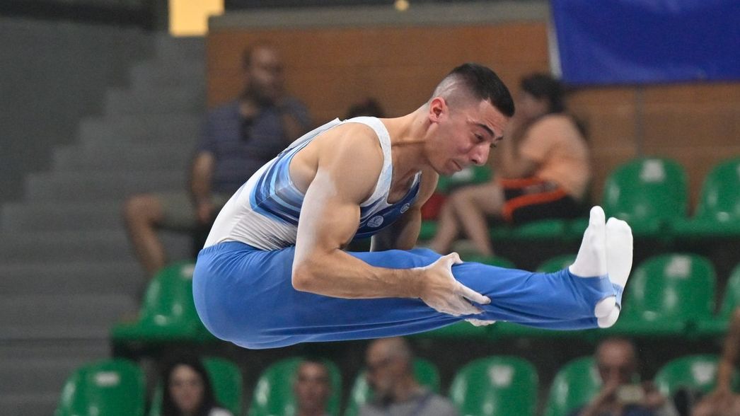 Italský gymnasta Bonicelli si po pádu z kruhů vážně poranil krk