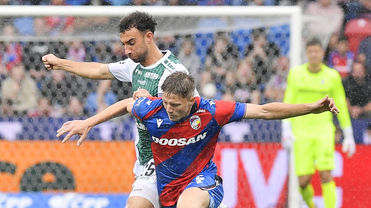 FOTBAL ONLINE: Slavia hraje vršovické derby! Jablonec po Spartě obral o body i Plzeň, Karviná slaví
