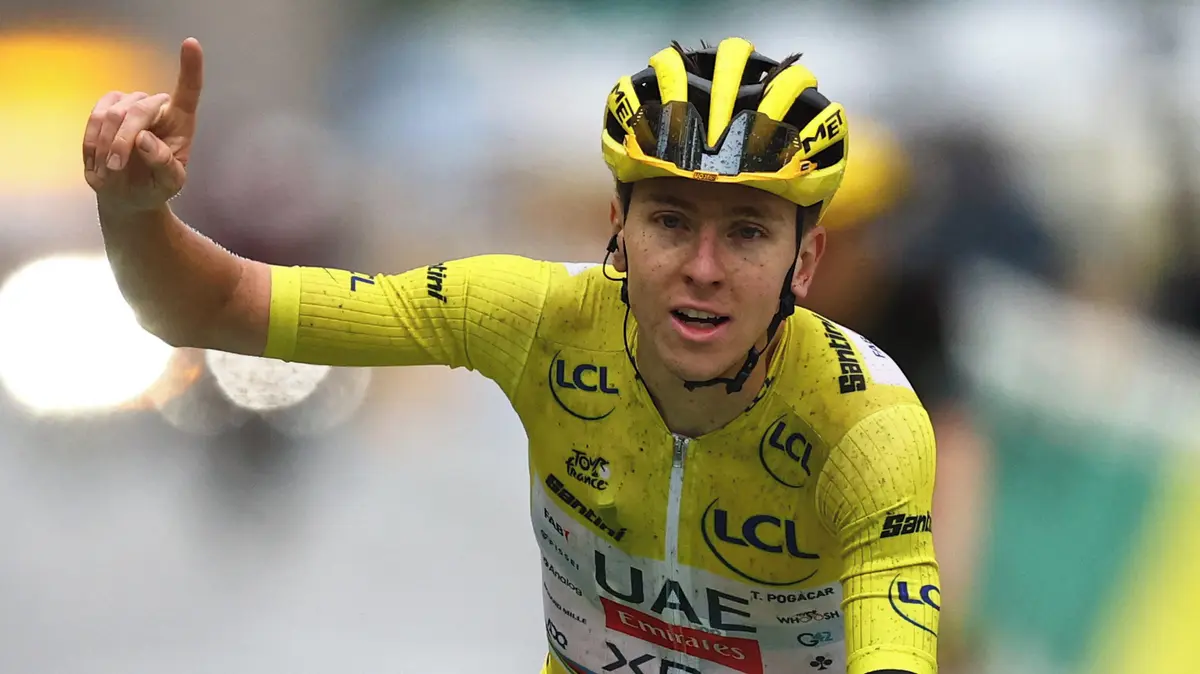 Tadej Pogačar Shockingly Withdraws from 2026 Vuelta Due to Crash