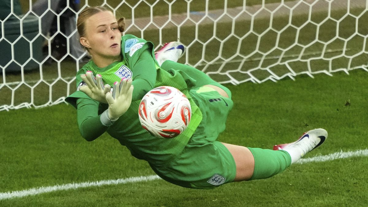 Překvapivý fígl hrdinky finále fotbalového Eura. Díky němu pomohla získat zlaté medaile