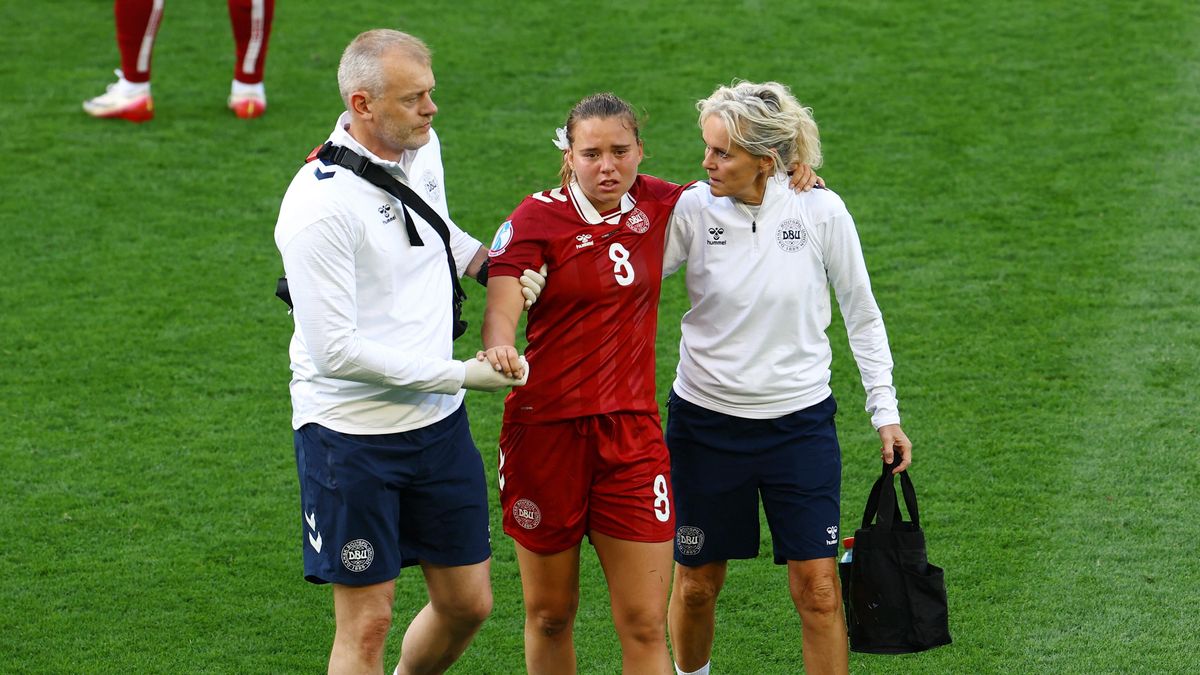 Dánky zuřily. Padly po bizarní situaci i kontroverzním počínání rozhodčí