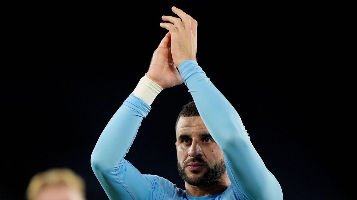 Manchester City opouští vítěz Ligy mistrů a majitel šesti titulů v anglické lize Walker